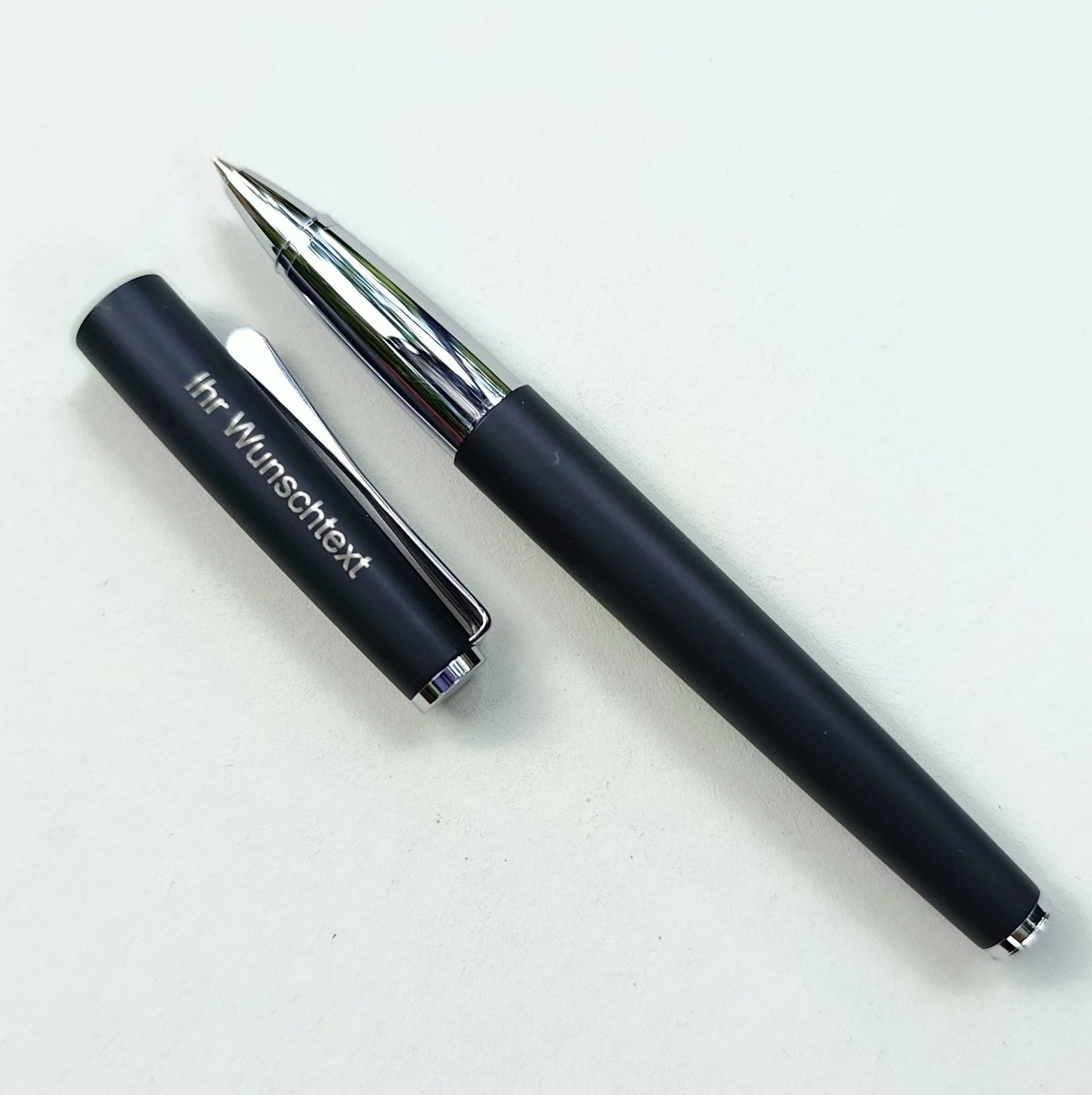 Tintenroller studio 367 black inkl. Laser-Gravur