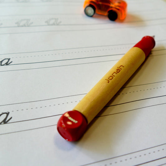 Schreiblernstift abc 110 rot inkl. Laser-Gravur